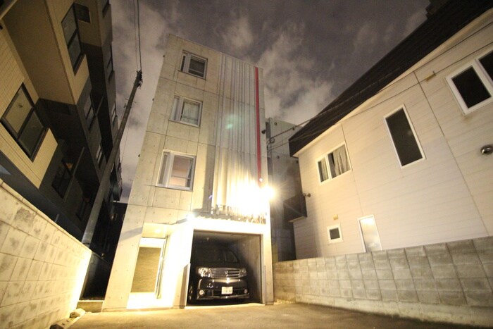 外観写真 ファ－ラ－３３