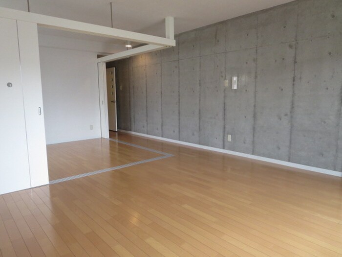 居室 ラ・シュエット宮の森