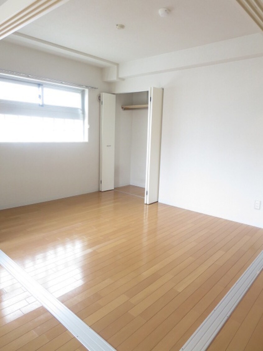 居室 ラ・シュエット宮の森