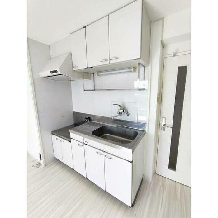 キッチン フォレストヒルズ南郷