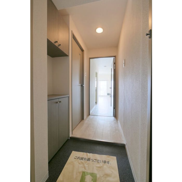 玄関 パ－クいなづみ