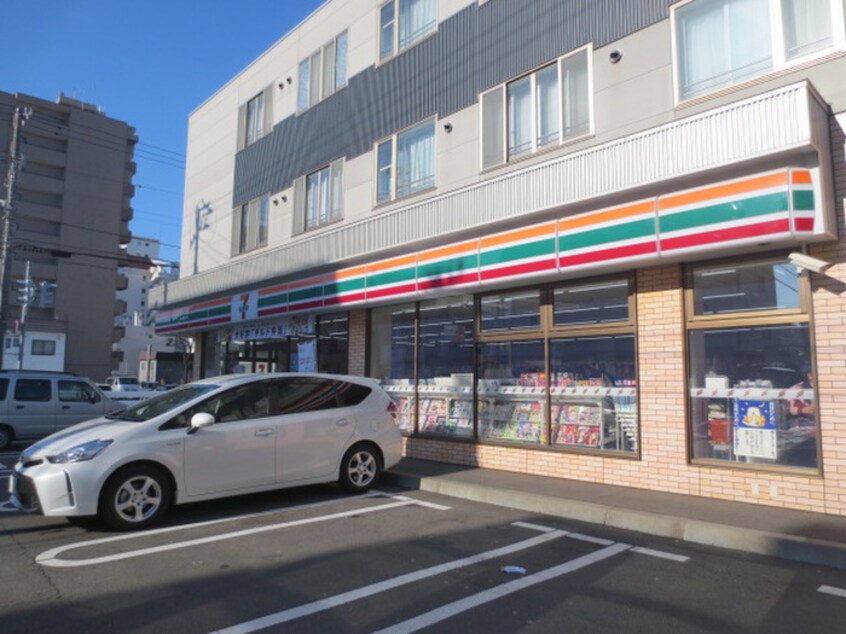 セブンイレブン(コンビニ)まで160m CIEL North22