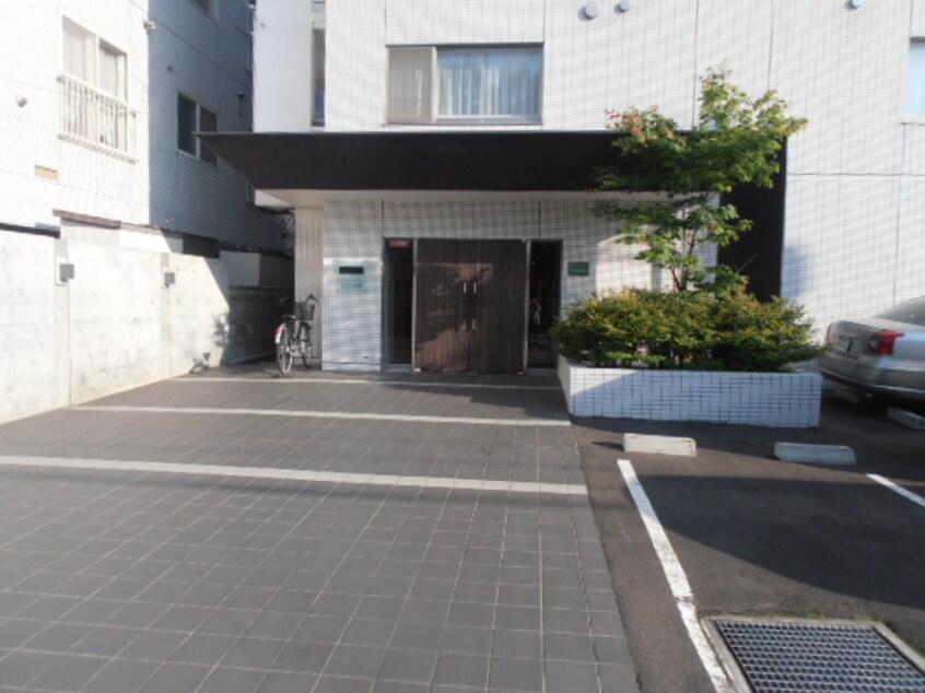 エントランス部分 サンハイツ北大前