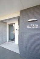 エントランス部分 La Vita HIGASHISAPPORO