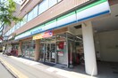 ファミリーマート環状通店(コンビニ)まで382m La Vita HIGASHISAPPORO