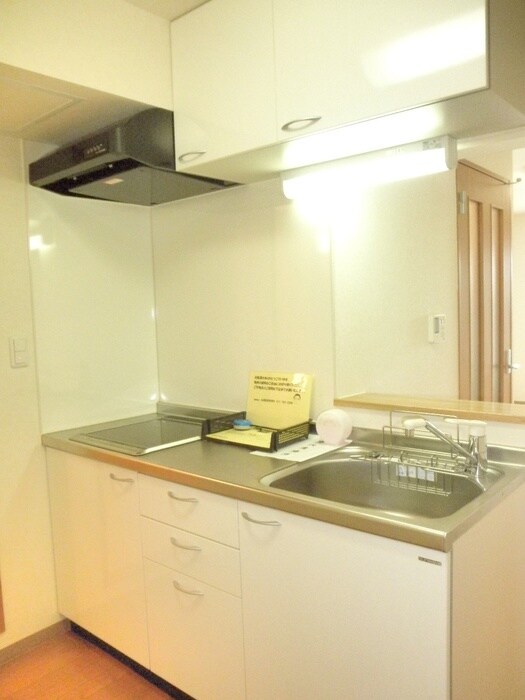 キッチン ピュアグリ－ン南郷