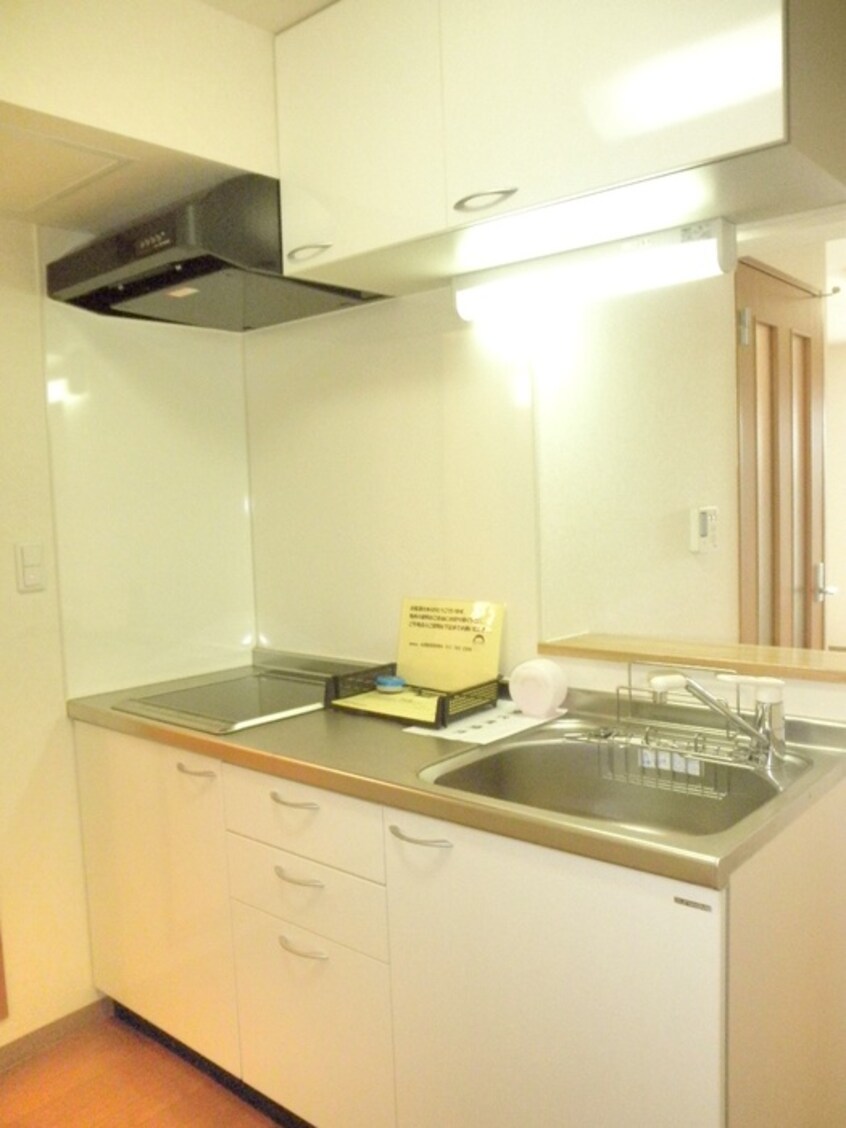 キッチン ピュアグリ－ン南郷