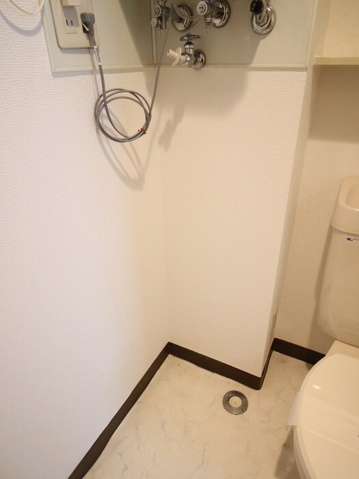 洗濯機置場 サンコ－ト３３