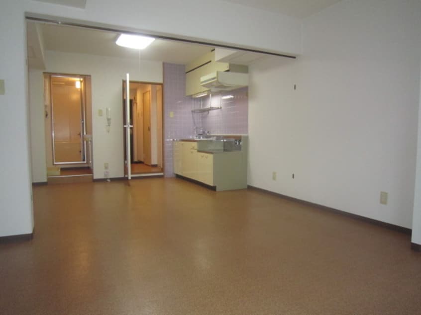 居室 アクティブプラザ南郷