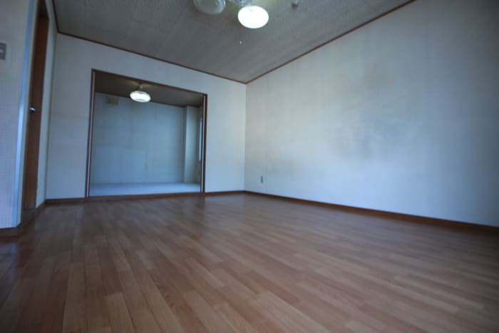 居室 コスモハイツ