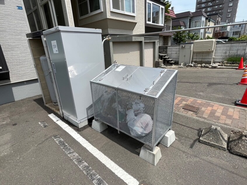 建物設備 エルム２０