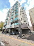 NOVA知事公館前の外観