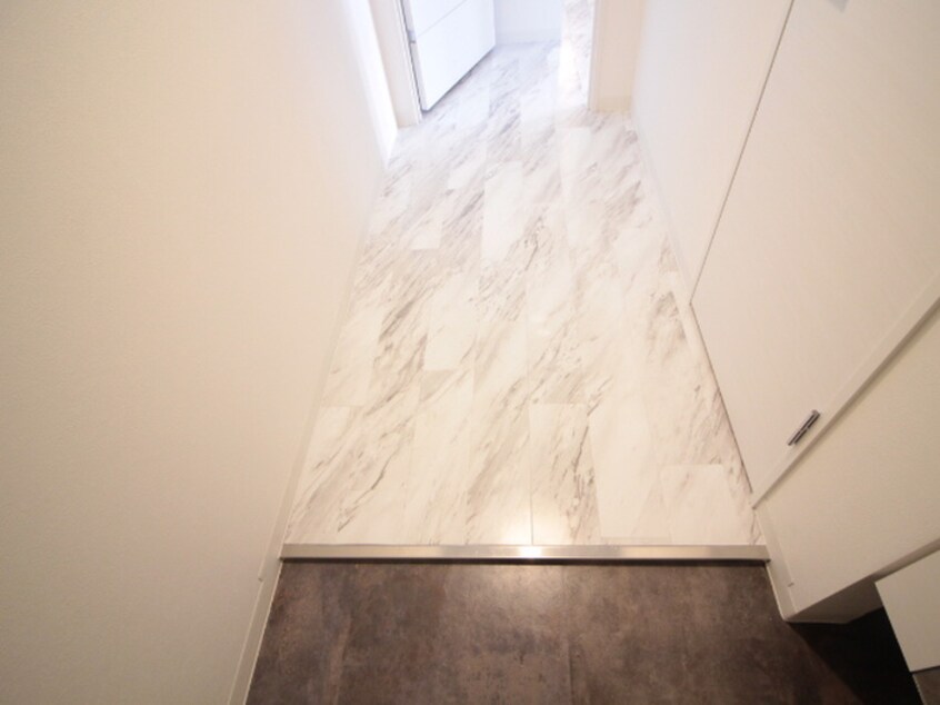 玄関 ｸﾞﾗﾝﾄﾞｻｸｾｽ創成川