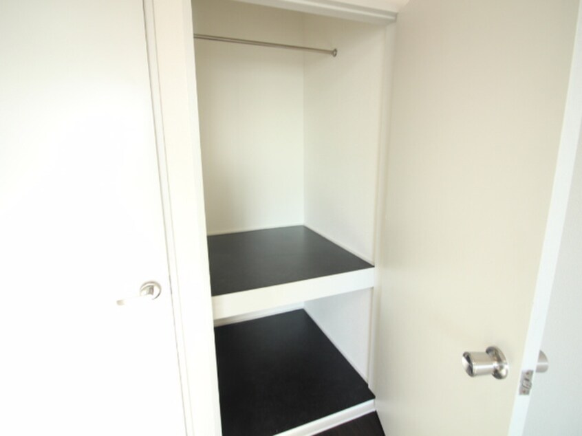 収納 OMレジデンス札大前