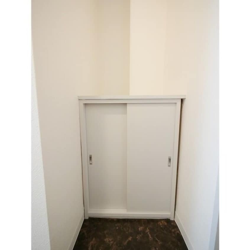 靴箱 OMレジデンス札大前