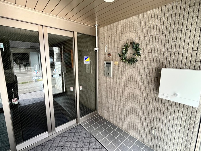 エントランス部分 ウエストビレッジ２３