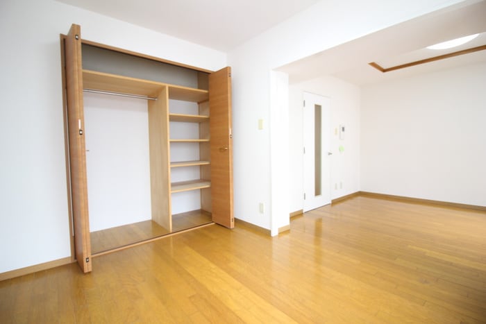 居室 ウエストビレッジ２３