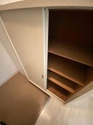 靴箱 リベルティ－大通