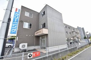 西宏ビル