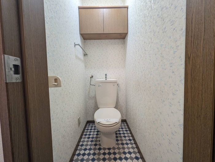 トイレ ドリ－バ－デン