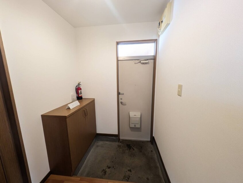 玄関 ドリ－バ－デン