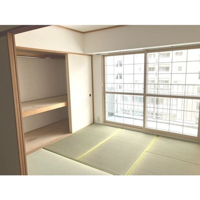 居室 クリオ行啓通参番館