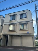 クレセント発寒の外観