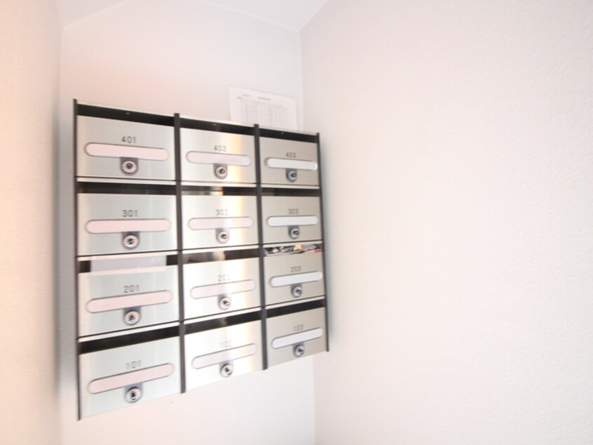 エントランス部分 クローバーホーム美園