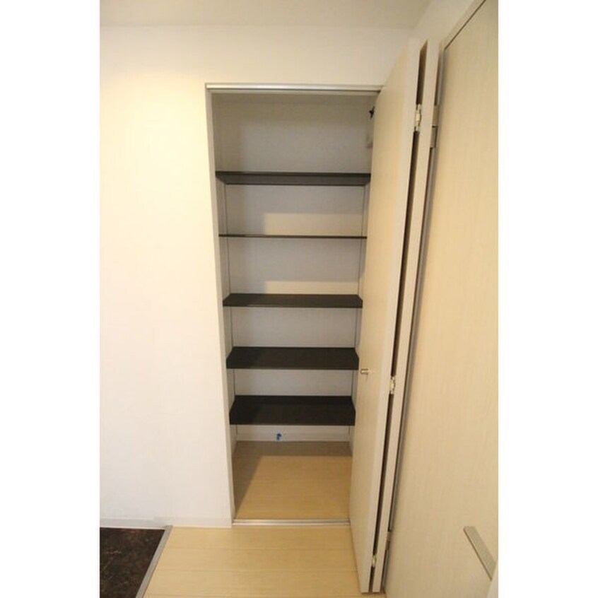 玄関 Enchante　KOTONI