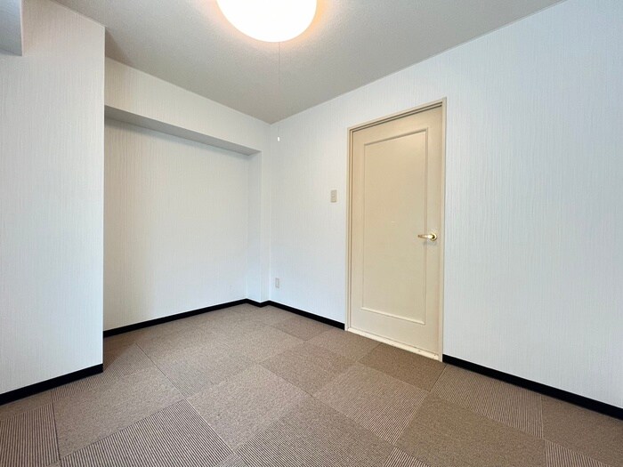 居室 メゾンＨＯＸＩＮ南１０