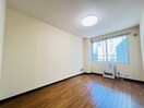 居室 カロッツェリア菊水