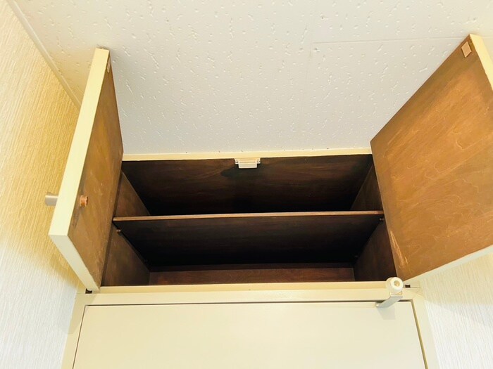 靴箱 カロッツェリア菊水
