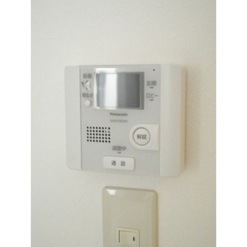 内観写真 White Mothers