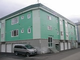 中のマンションＡ・Ｂ