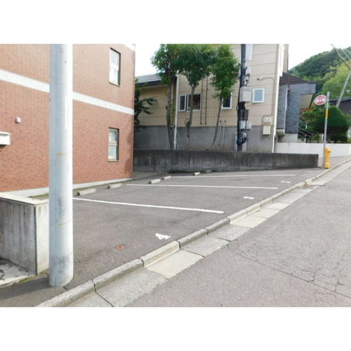 駐車場 コアン・アンソレイエ