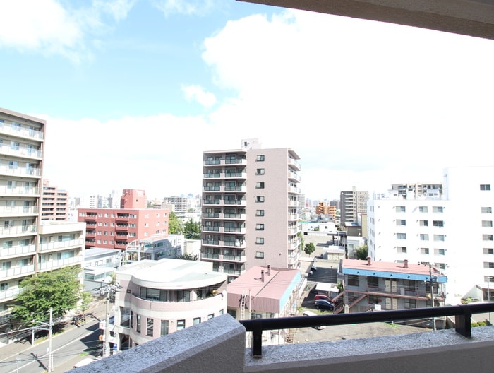 室内からの展望 ラフォ－レ円山公園