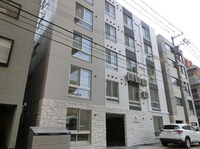 フォレステリア