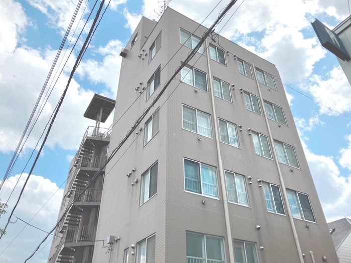 外観写真 ラムズ西岡