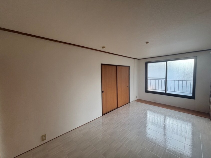 居室 南４条ハイツ