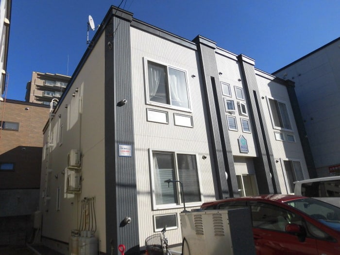 外観写真 ルミエール　ワン・テン平岸