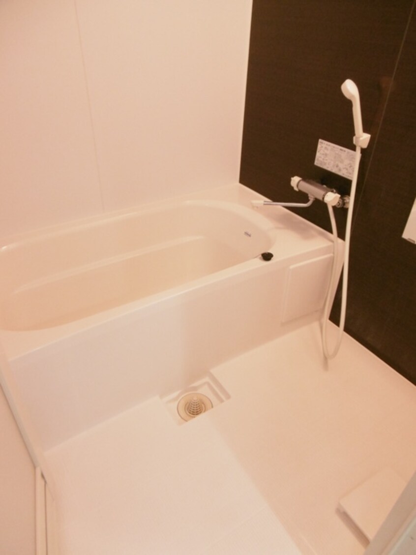 バス／シャワールーム等 ロイヤルヒルズタワ－