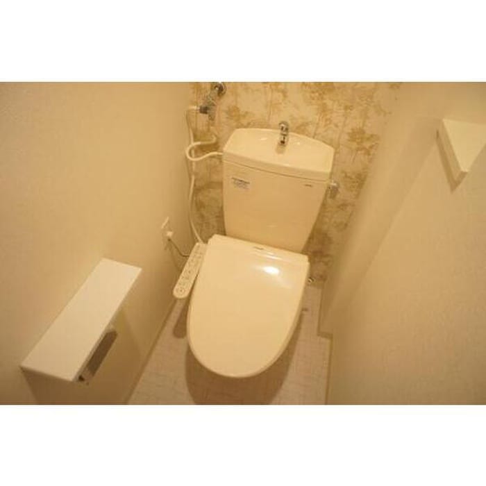 トイレ スペチアーレ伏見