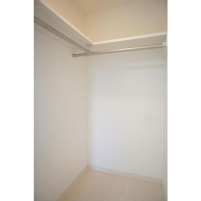 収納 スペチアーレ伏見