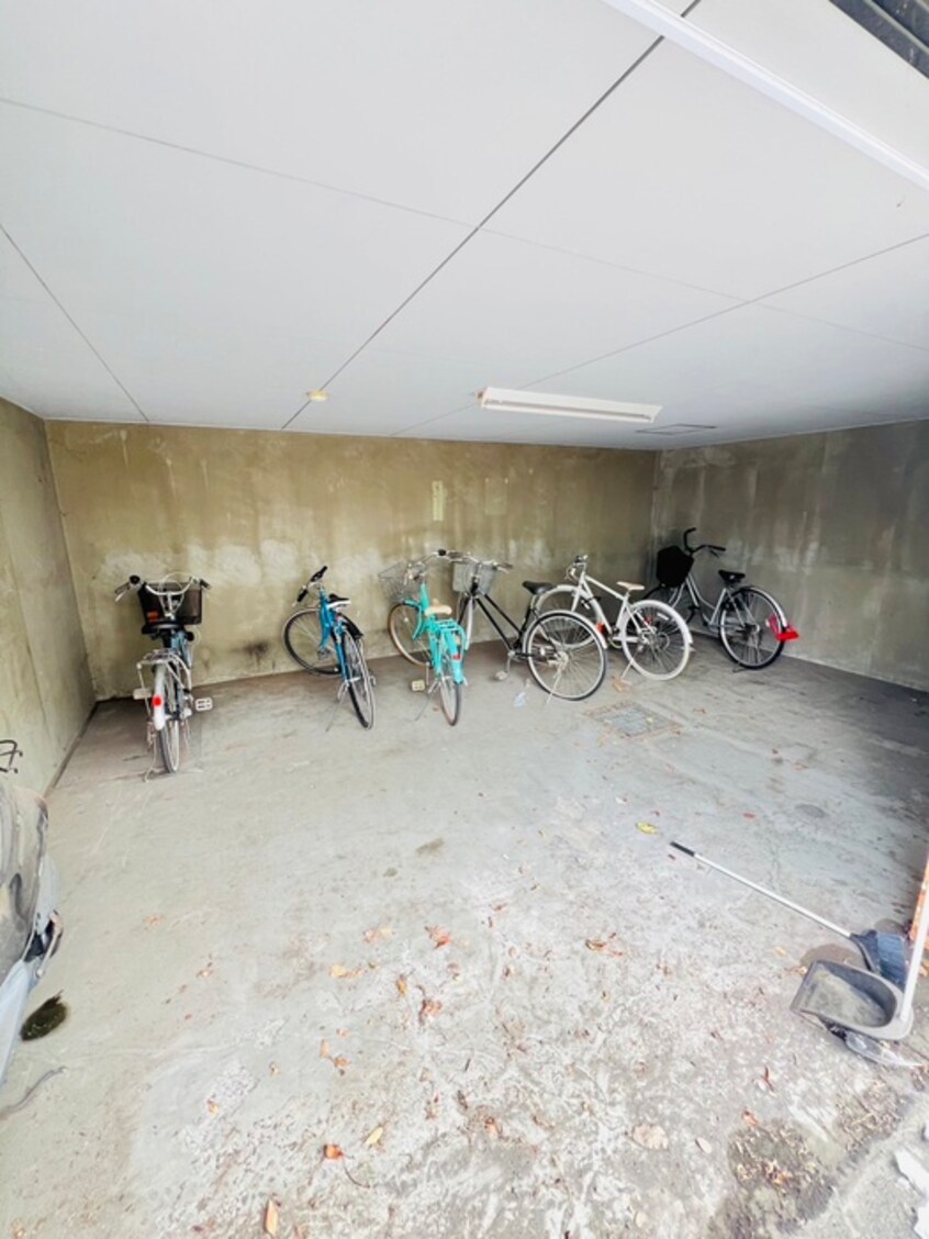 駐輪場 サンタの館Ⅱ