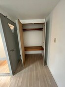 収納 サンタの館Ⅱ