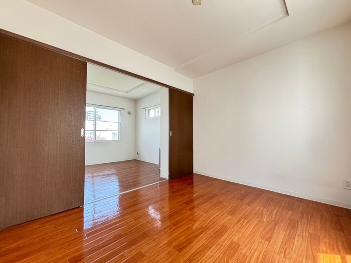 居室 NORD FIUME南7条