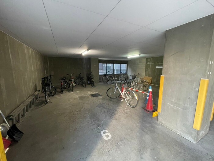 駐輪場 円山北町ハイム