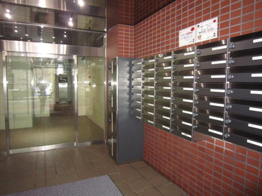 エントランス部分 吉田ビル