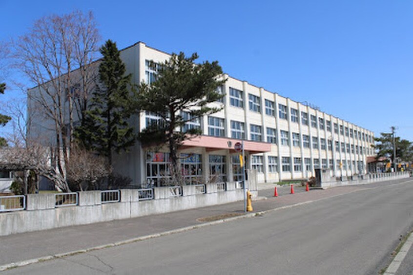 札幌市立太平南小学校(小学校)まで650m ボナ－ル