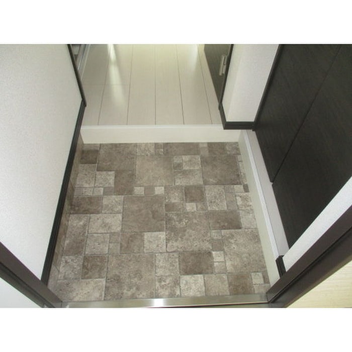 玄関 Ｓｃｈｌｏｓｓ３．５